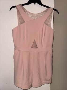BCBGMaxAzria Dusty Blush Lace-Panel Mini Romper